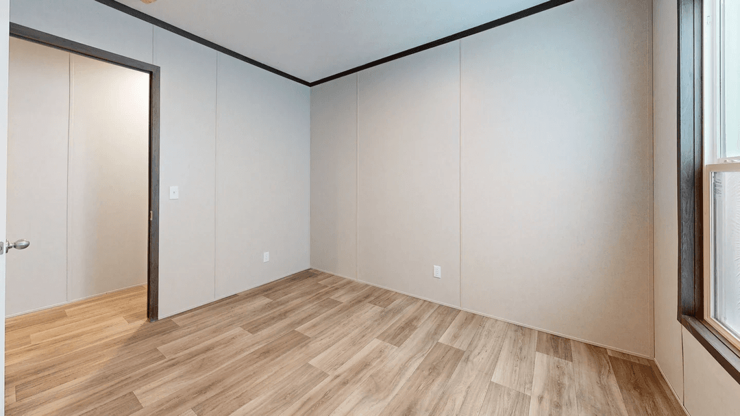 Essence bedroom home features