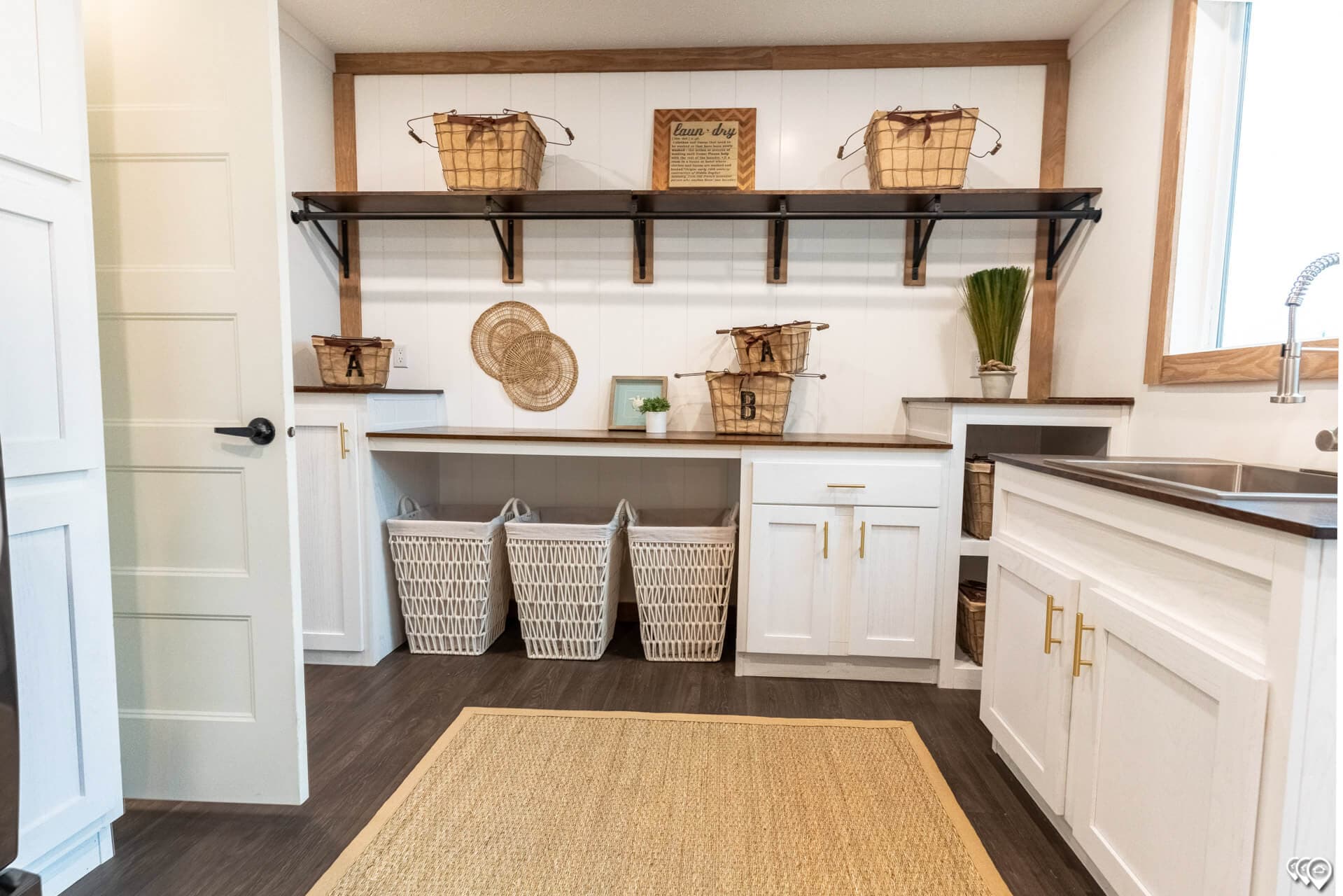 Twin creek interior home features