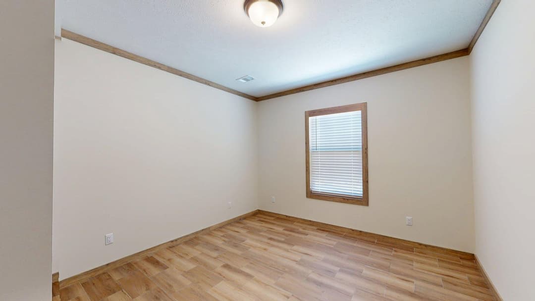 Mountain laurel (biloxi) bedroom home features