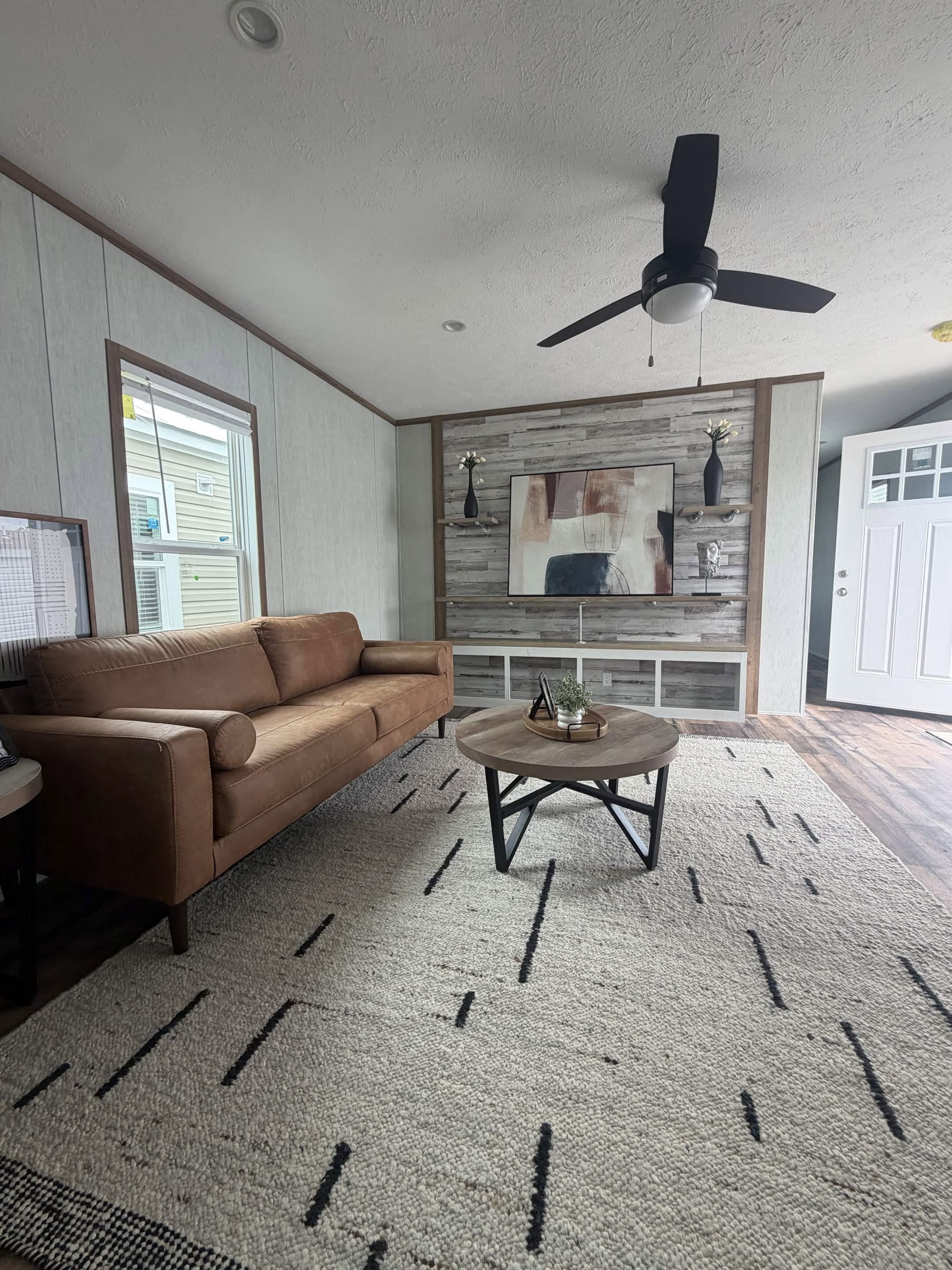 Edge 72 interior and hero home features