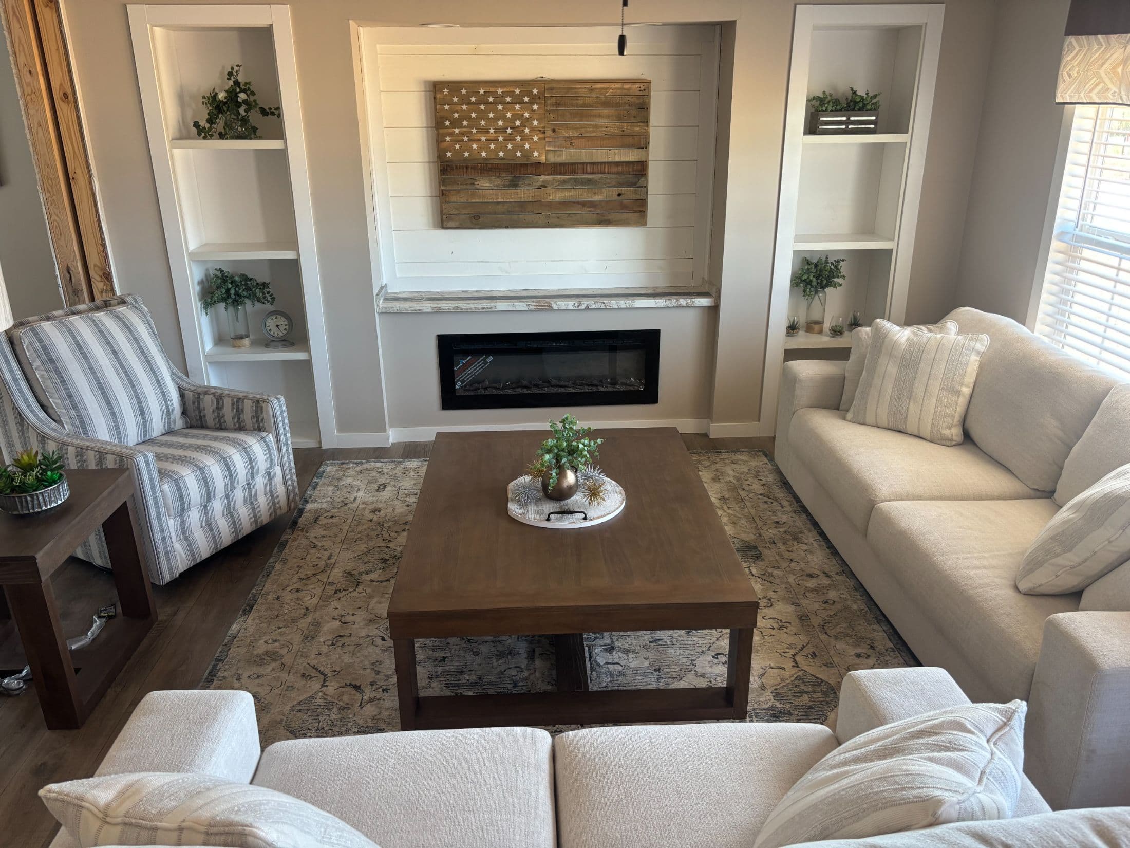 The jefferson interior home features