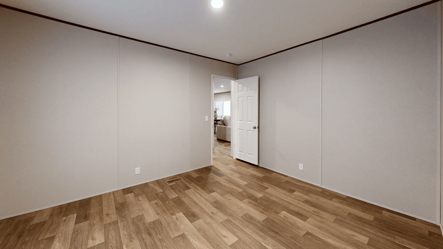 Sycamore (biloxi) bedroom home features