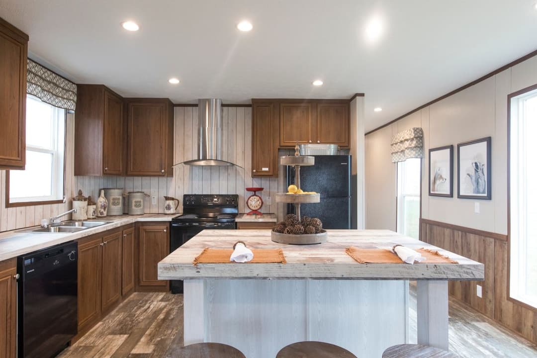 The lodge kitchen home features