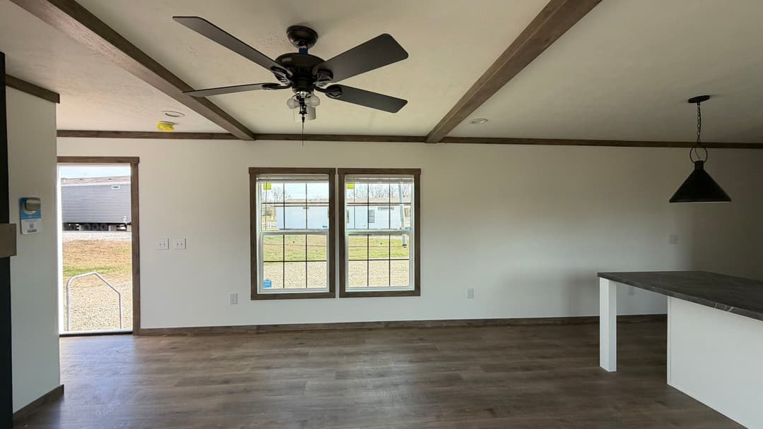 Annie interior home features