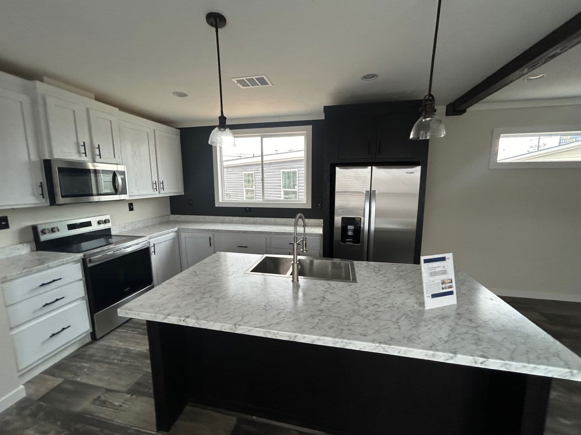 Canyon creek interior home features