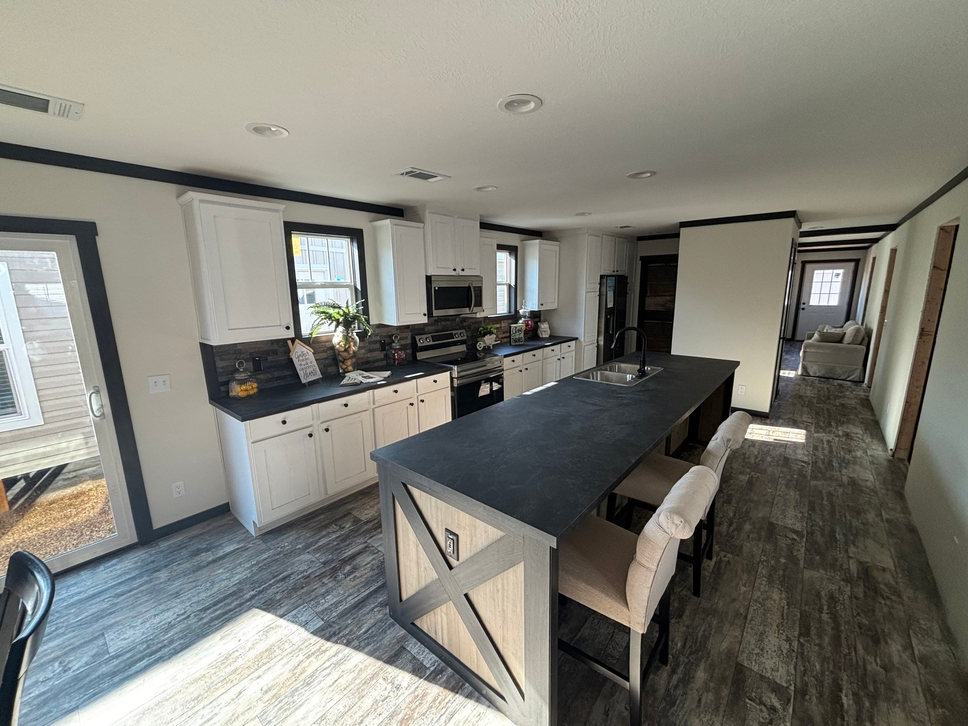 Boujee xl 2 kitchen home features