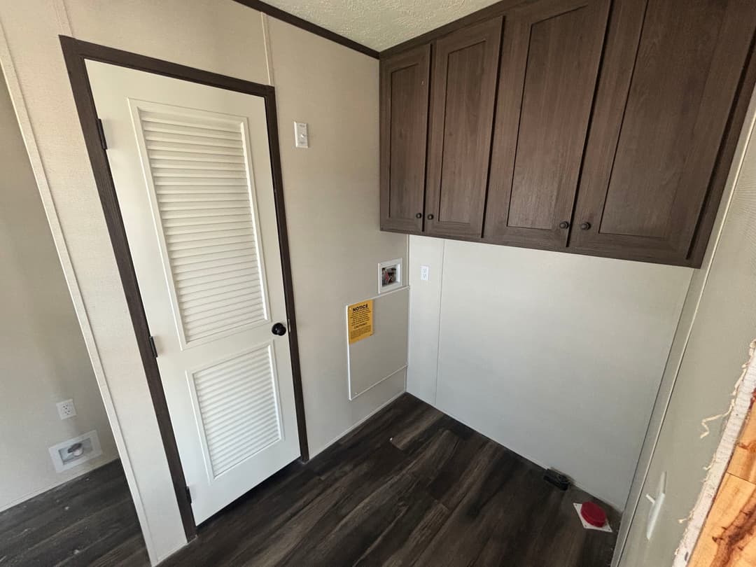 Southern farmhouse interior home features