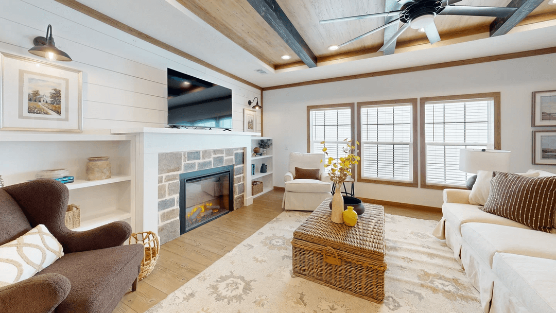 The reed (biloxi) interior home features