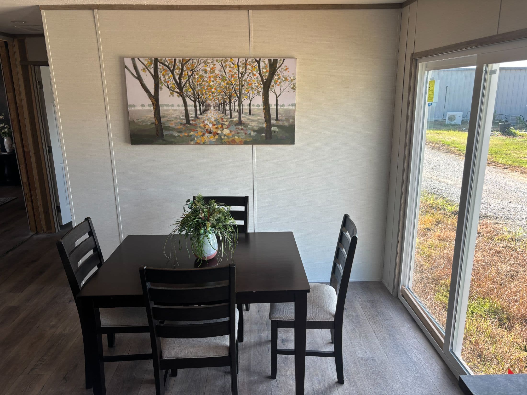 Shoal creek kitchen home features