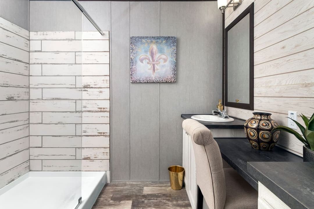 The seaside 1200 bathroom home features