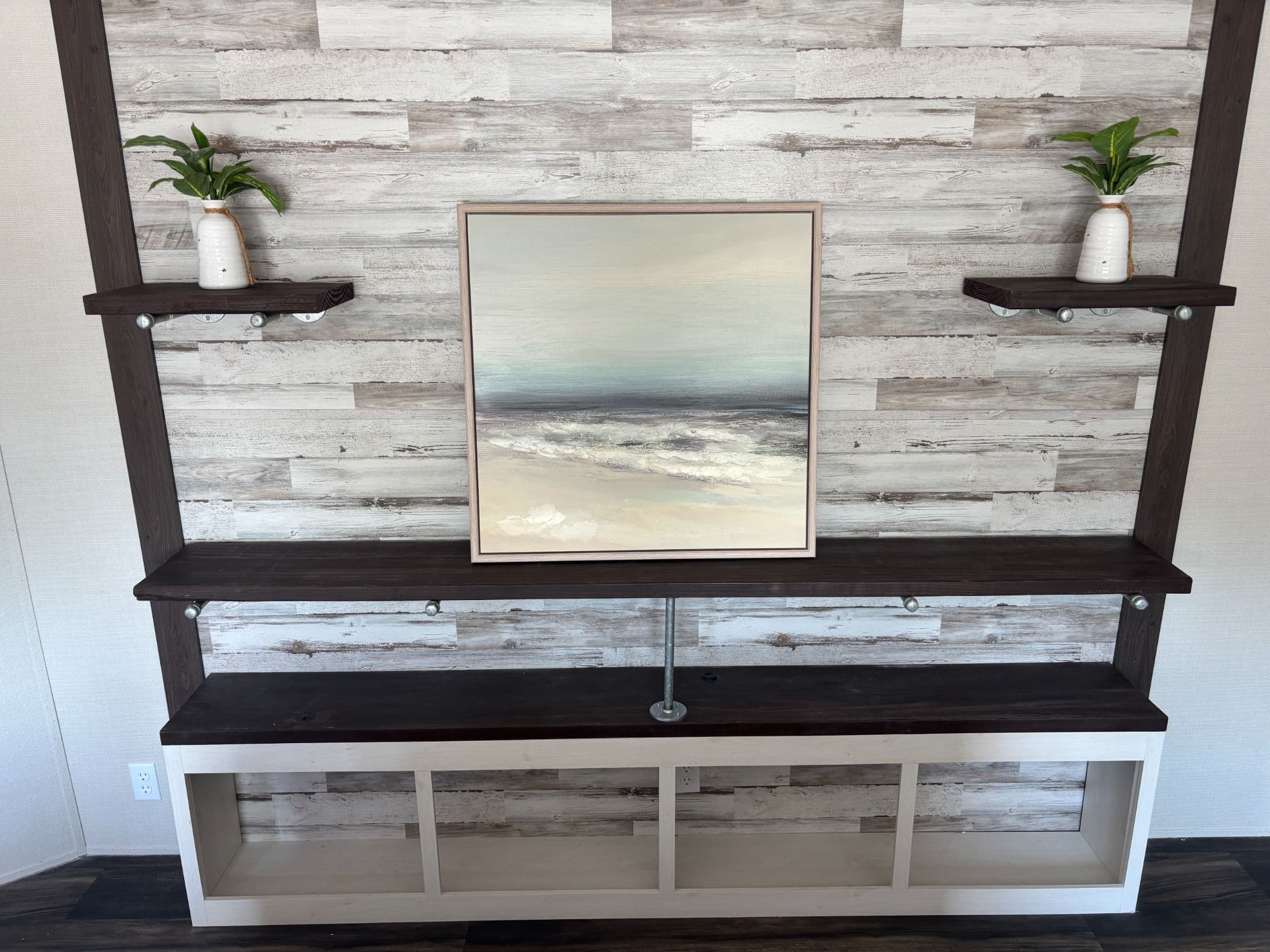 Southern farmhouse interior home features