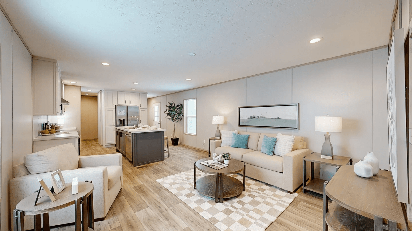 Mariner hero and interior home features