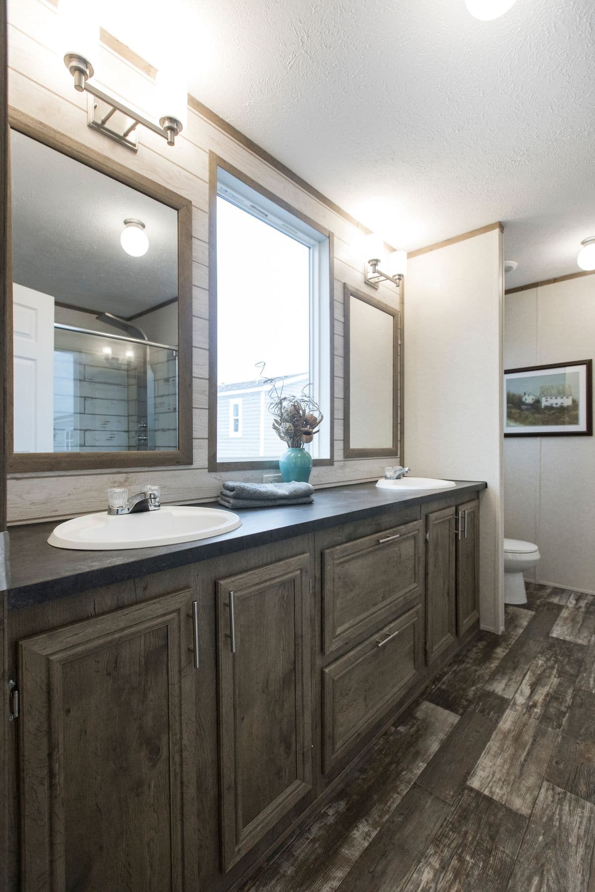 The southern farmhouse 1312 bathroom home features