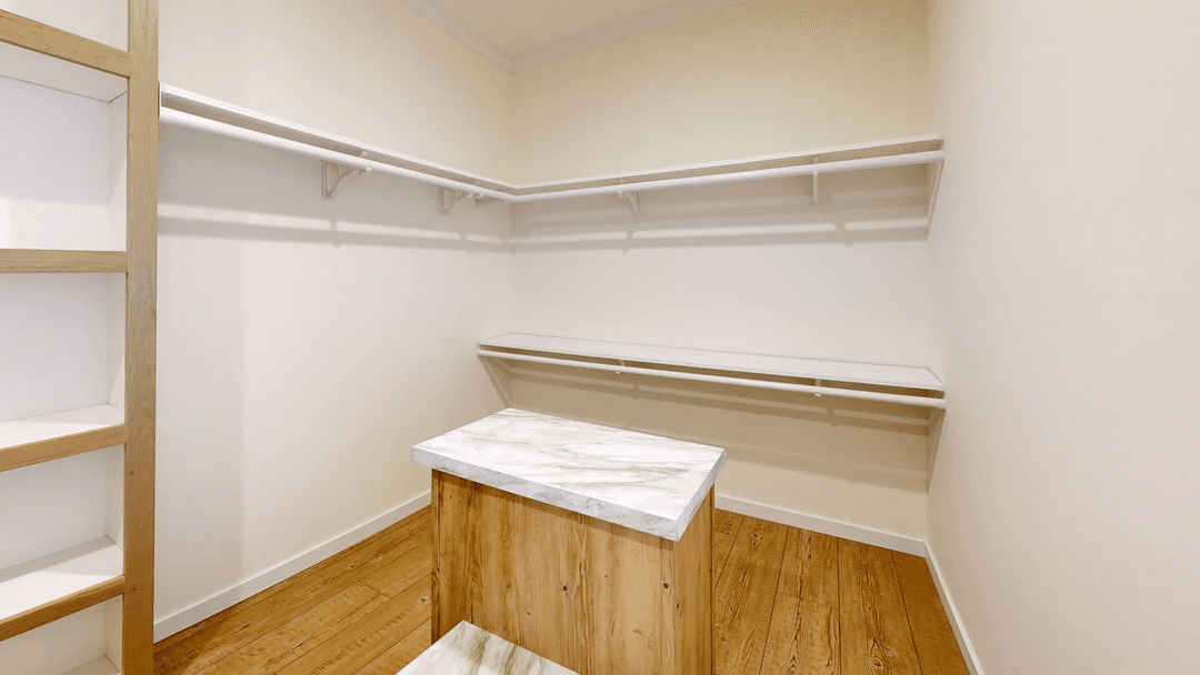 The rocking chair (biloxi) interior home features