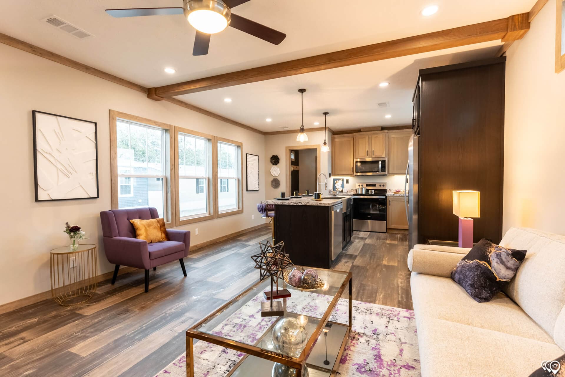 Canyon creek interior home features