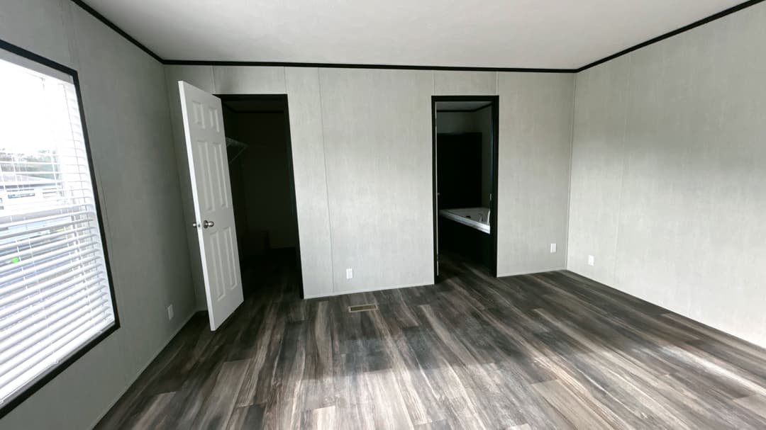 Lodge ii  bedroom home features