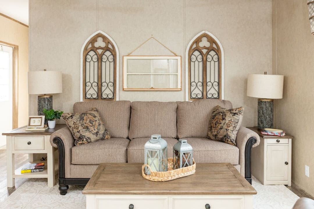 The ranch house interior home features