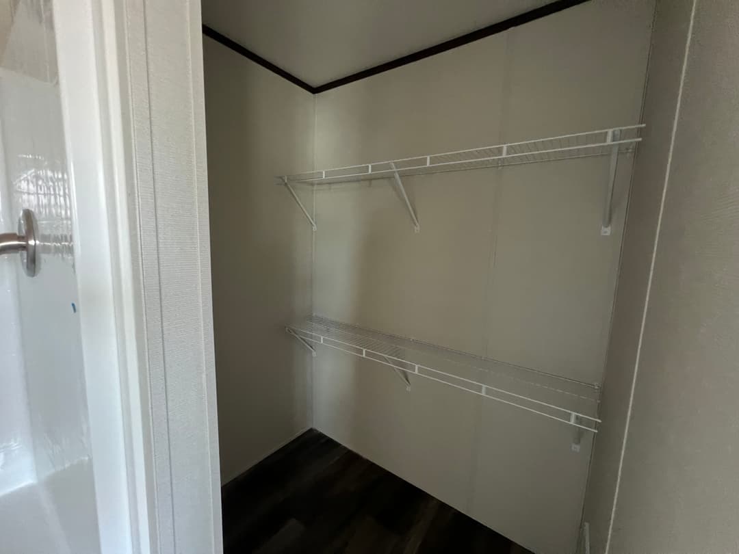 Desire bathroom home features