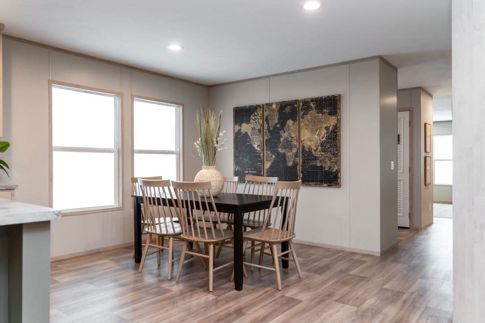 Crockett interior home features