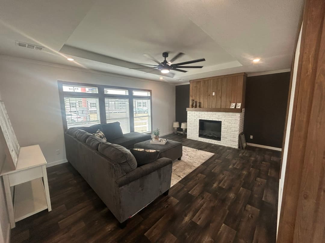 Twin creek interior home features