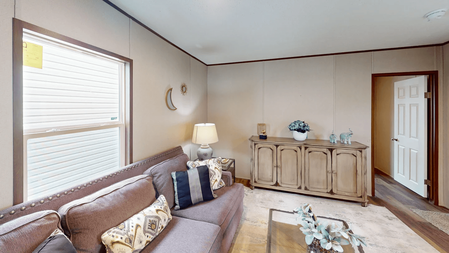 Elm hero home features
