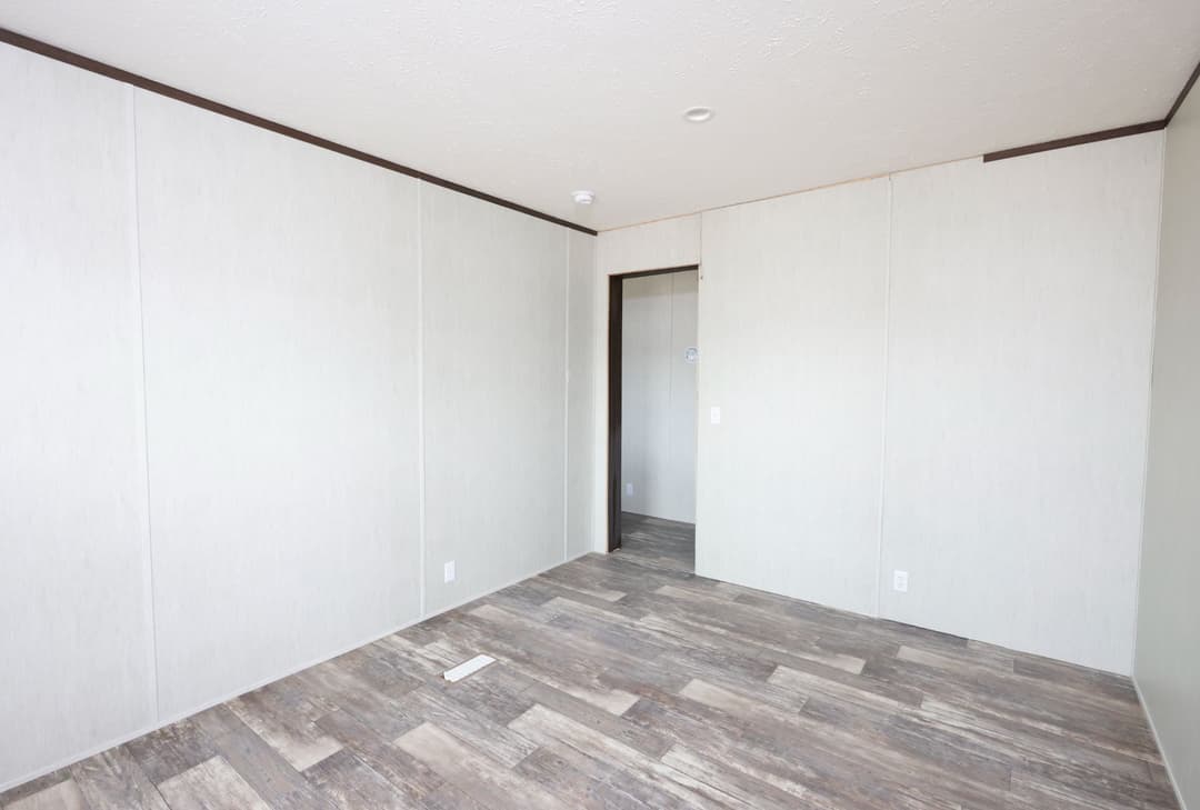 Magnolia bedroom home features