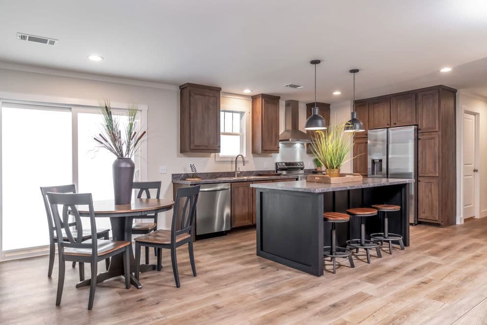 Lean on me interior home features