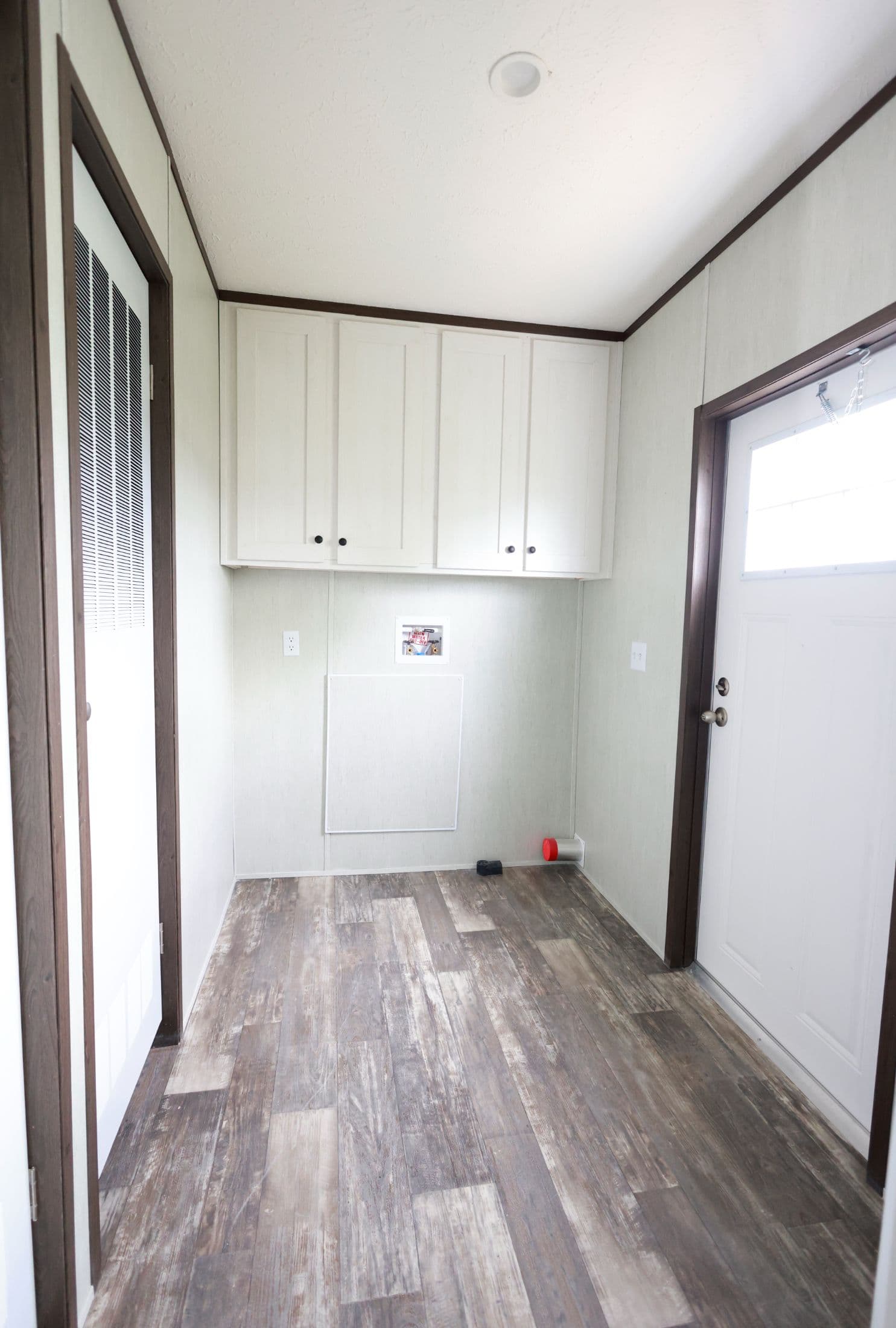 The magnolia  home features