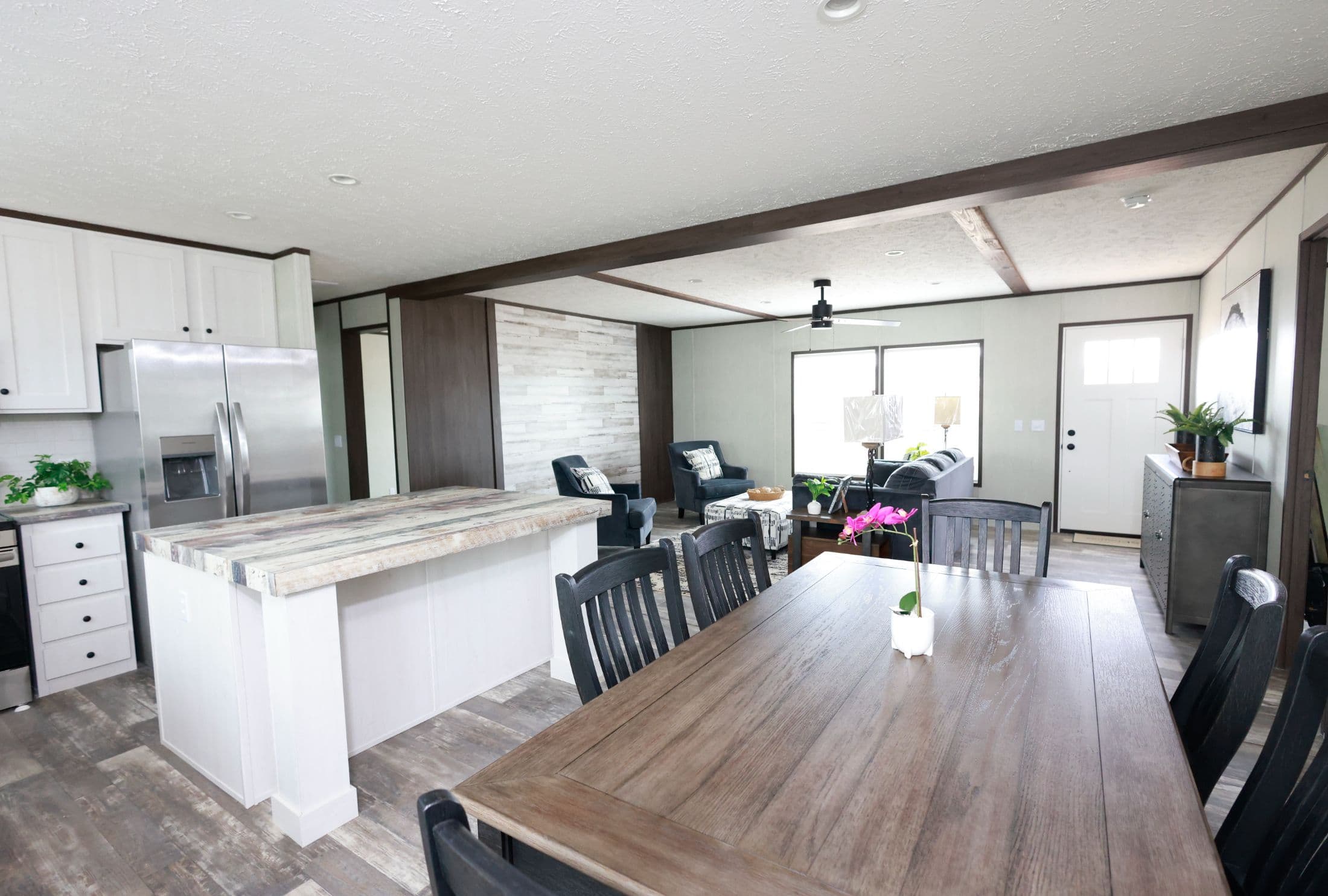 Magnolia kitchen home features