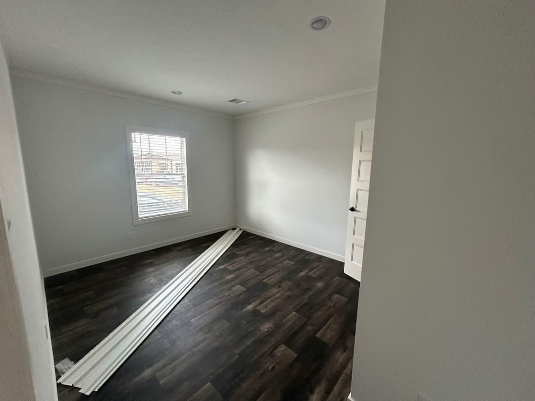 Twin creek bedroom home features