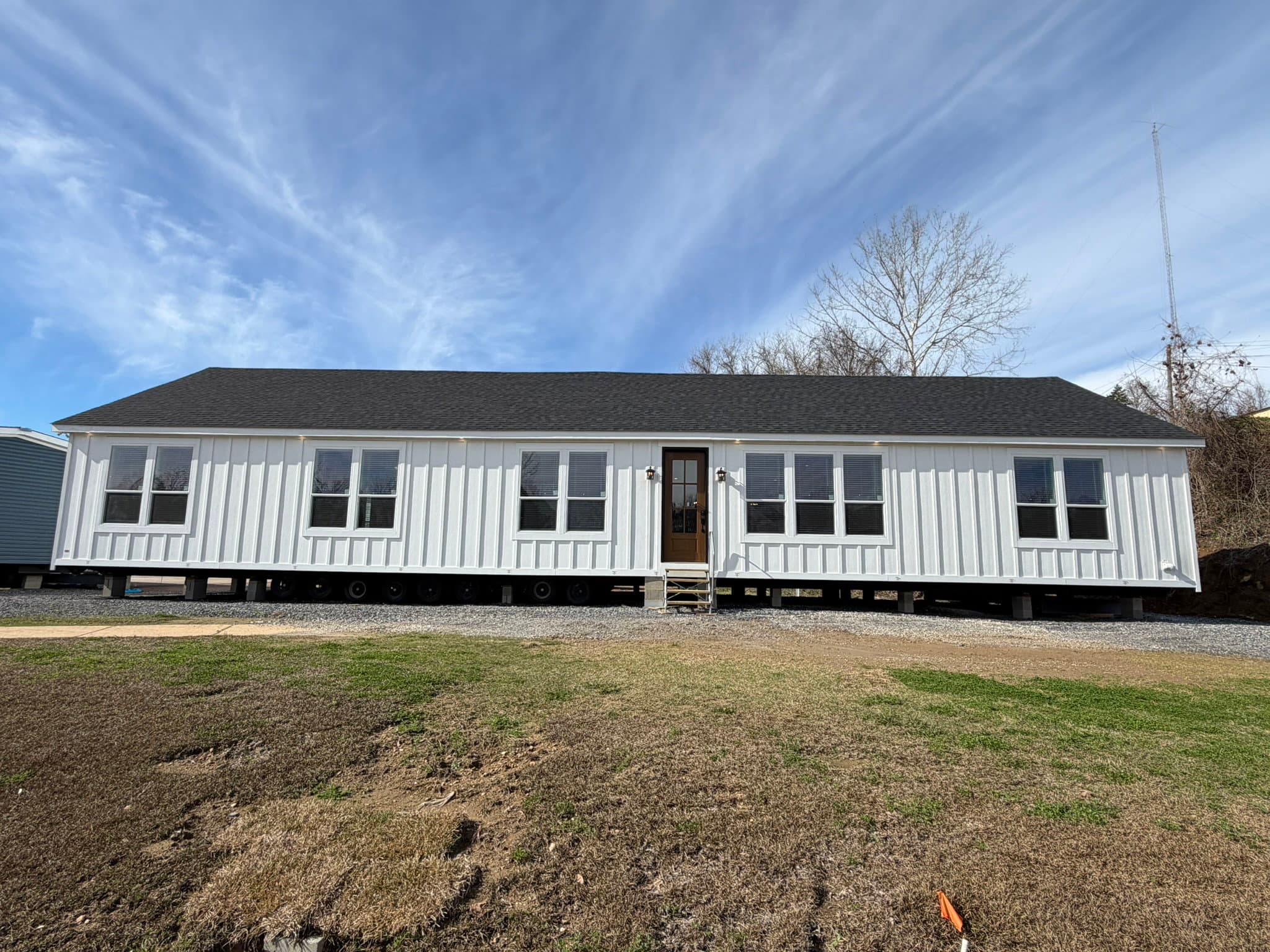 Ponderosa elevation and exterior home features