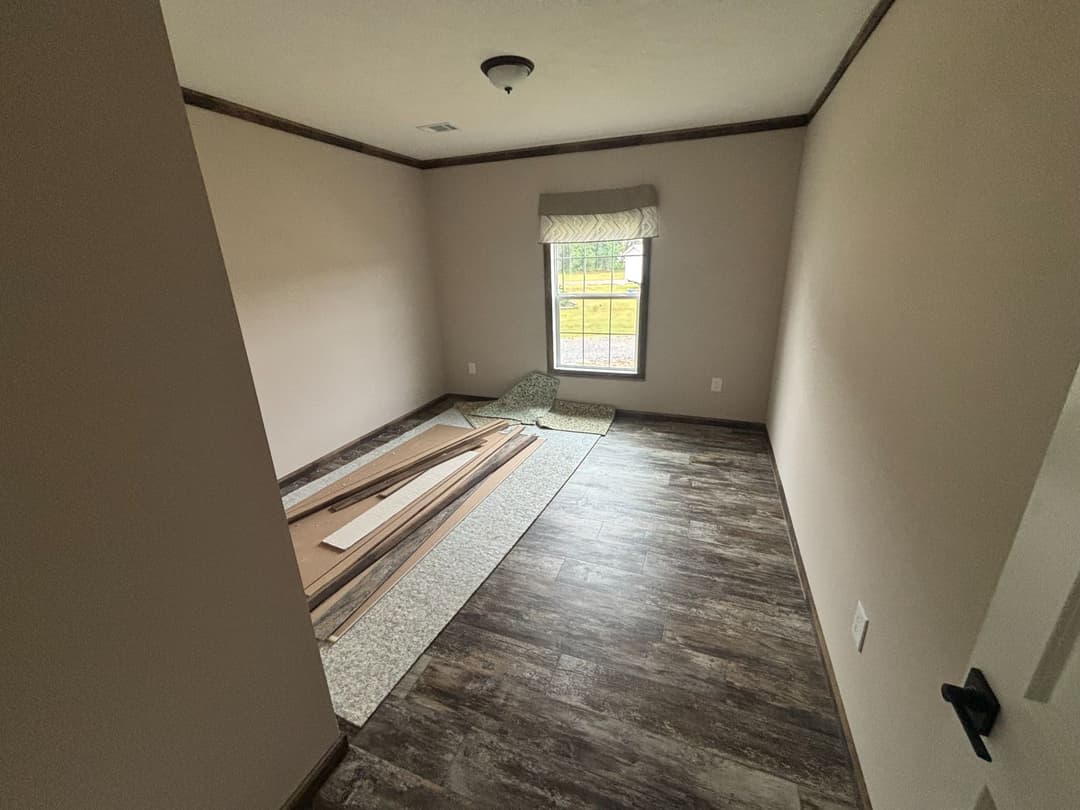 The jefferson bedroom home features