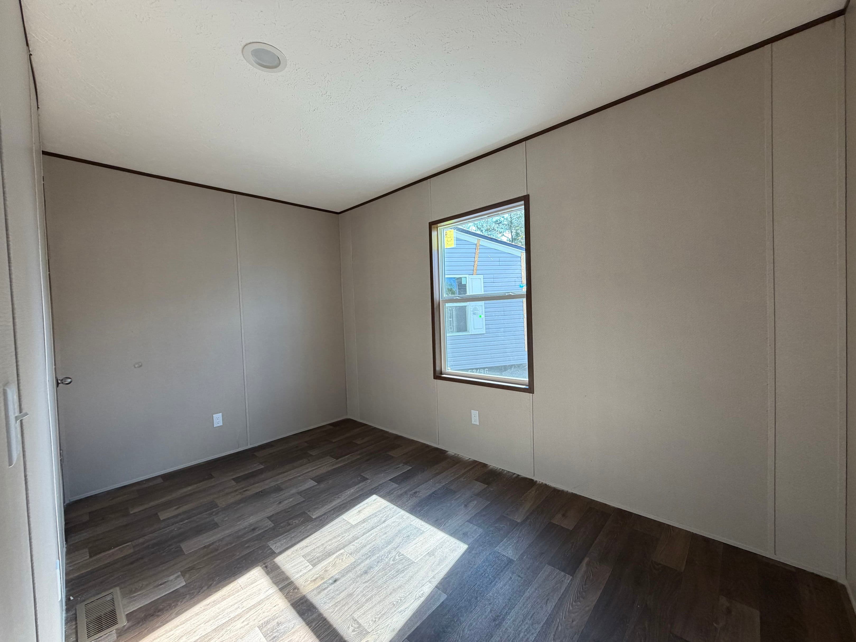 Hickory bedroom home features