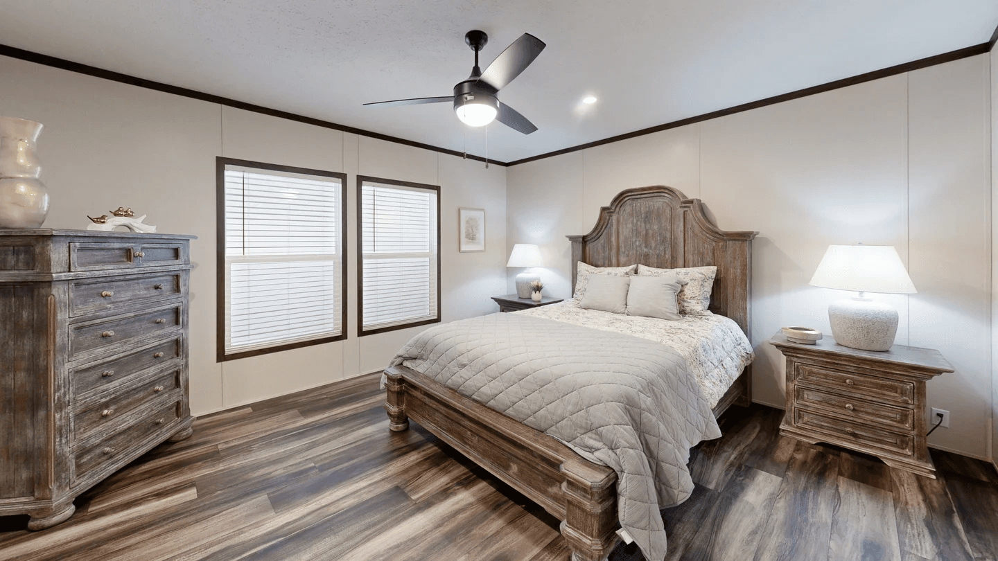Ambition (biloxi) bedroom home features